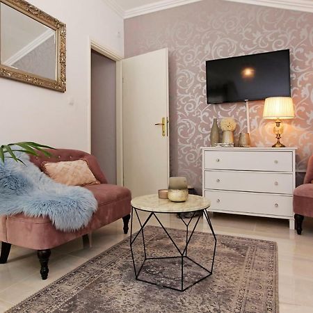 Apartment Ambroz Vela Luka Buitenkant foto